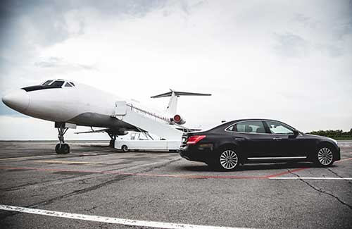 Top 5 Benefits of Choosing Private Airport Transfers Over Taxis or Ride-Sharing Apps